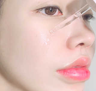 키노닉스 펀더멘탈 하이드레이팅 앰플 부스터 — 5점을 준 리뷰어가 2019년 3월 올린 사용 사진