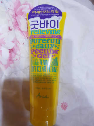 아리얼 스트레스 릴리빙 퓨어풀 데일리 필링젤 — 5점을 준 리뷰어가 2018년 9월 올린 사용 사진