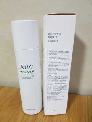 AHC 에이 에이치 씨 미니멀 10 워터리 에센스 — 5점을 준 리뷰어가 2018년 11월 올린 사용 사진