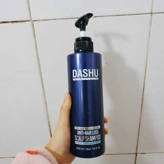 다슈코리아 다슈 데일리 한방 두피 골드 샴푸 500ml — 4점을 준 리뷰어가 2018년 12월 올린 사용 사진