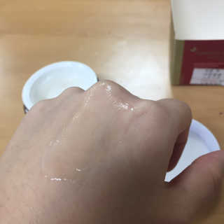 최윤하스텔라 최윤하 만물상 올인원 만능크림 — 3.83점을 준 리뷰어가 2018년 11월 올린 사용 사진