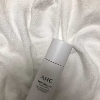 AHC 에이 에이치 씨 미니멀 10 워터리 에센스 — 3.5점을 준 리뷰어가 2018년 12월 올린 사용 사진