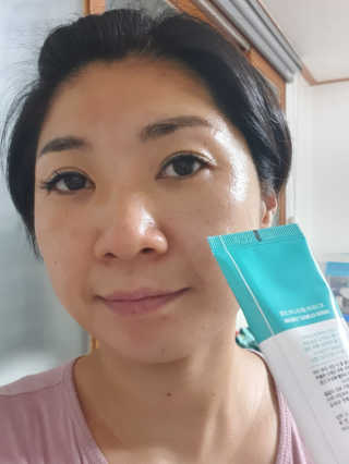오그도아 클리니카 크림 — 4점을 준 리뷰어가 2020년 2월 올린 사용 사진