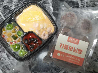 [키플] 저탄수 스리라차크림쉬림프오믈렛 도시락+모닝빵 — 4점을 준 리뷰어가 2020년 3월 올린 사용 사진