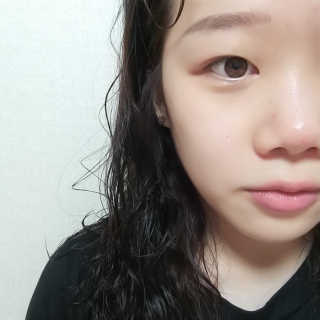 Dr.메디션 ER 네이처 클렌징폼- 오일리스킨용 — 5점을 준 리뷰어가 2018년 7월 올린 사용 사진
