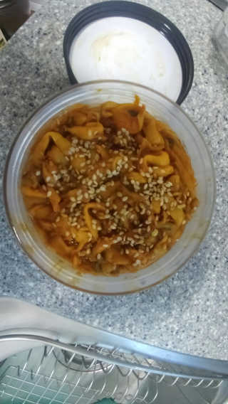 맛있는 통영 멍게향가득한 통영 멍게젓갈 300g — 4.17점을 준 리뷰어가 2018년 8월 올린 사용 사진