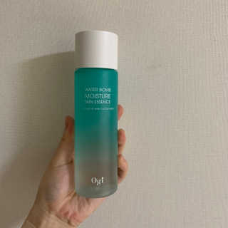오지아이 워터 밤 모이스처 스킨 에센스 180ml — 5점을 준 리뷰어가 2020년 2월 올린 사용 사진