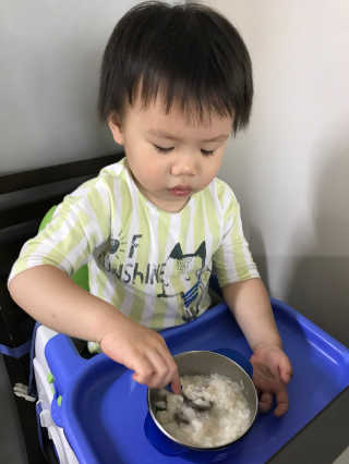 [풀무원] 사골곰탕국밥 황태해장국밥 — 5점을 준 리뷰어가 2018년 6월 올린 사용 사진