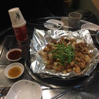 곱창을 요리하는 남자 [곱창을요리하는남자 상수] 곱창or막창 2인분+음료1병 — 5점을 준 리뷰어가 2018년 12월 올린 사용 사진