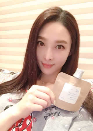 톤28 유기농 블루라이트 방어 UV 차단거리 지성용 B2 — 3.5점을 준 리뷰어가 2019년 5월 올린 사용 사진
