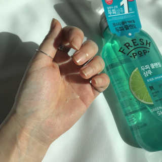 프레시팝 그린허브 레시피 샴푸 — 4.83점을 준 리뷰어가 2018년 5월 올린 사용 사진