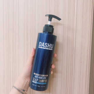다슈코리아 다슈 단백질 한방 두피 골드 샴푸 500ml +샴푸브러쉬 — 5점을 준 리뷰어가 2019년 5월 올린 사용 사진