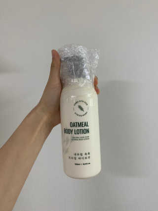 (주)에네스티 내추럴 촉촉  오트밀 바디로션 500ml — 5점을 준 리뷰어가 2020년 3월 올린 사용 사진