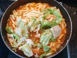 [홍코너떡볶이]옛날떡볶이 인기맛 4팩세트 — 2점을 준 리뷰어가 2019년 11월 올린 사용 사진