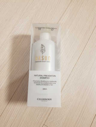 셀리본 하수오 내츄럴 프리벤션 탈모관리 샴푸 300ml — 5점을 준 리뷰어가 2019년 11월 올린 사용 사진