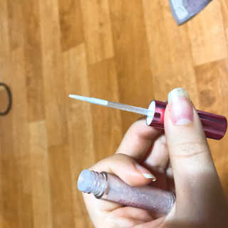 [블랙루즈] 펄블리 아이 글리터 2종 — 5점을 준 리뷰어가 2019년 1월 올린 사용 사진