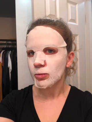 Pearl Collagen Velvet Mask 1 BOX by YVESOM — 3점을 준 리뷰어가 2019년 3월 올린 사용 사진