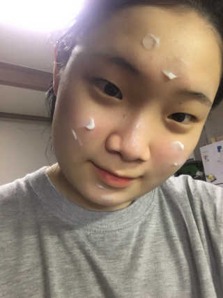 셀라피 에이리페어플러스크림 — 4.17점을 준 리뷰어가 2018년 4월 올린 사용 사진