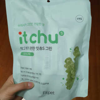핏펫 NEW 잇츄 — 5점을 준 리뷰어가 2019년 12월 올린 사용 사진