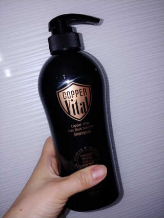 코퍼바이탈 헤어루트 솔루션 샴푸 500ml — 5점을 준 리뷰어가 2018년 8월 올린 사용 사진