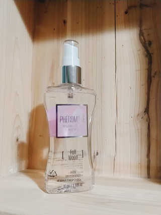 레드컨테이너 페로몬향 퍼퓸 바디미스트 80ml — 5점을 준 리뷰어가 2020년 3월 올린 사용 사진