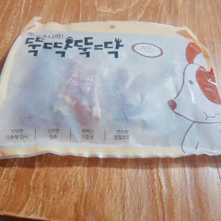 [펫토리아] 뚝딱뚝딱 400g 강아지 간식 베스트5종 — 5점을 준 리뷰어가 2019년 1월 올린 사용 사진