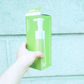 [후르디아] 아보카도 약산성 비건 여성 청결제 — 4.5점을 준 리뷰어가 2019년 7월 올린 사용 사진