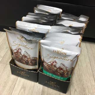 (주)쟈뎅 쟈뎅 시그니처 블랙, 헤이즐넛 230ml — 4.33점을 준 리뷰어가 2018년 7월 올린 사용 사진