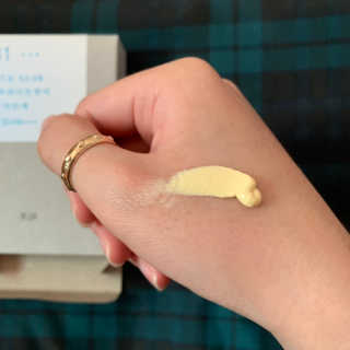 톤28 유기농 블루라이트 방어 UV 차단거리 건성용 B1 — 4점을 준 리뷰어가 2019년 5월 올린 사용 사진