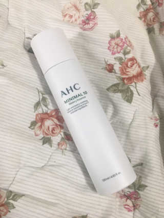 AHC 에이 에이치 씨 미니멀 10 워터리 에센스 — 5점을 준 리뷰어가 2018년 12월 올린 사용 사진