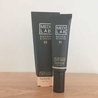 데이셀코스메틱 메디 랩 블랙로즈 블로썸 비비 50g — 5점을 준 리뷰어가 2017년 6월 올린 사용 사진