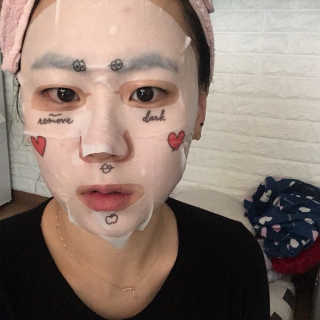 누메로 5 바이탈 포인트업 마스크팩 — 3.33점을 준 리뷰어가 2018년 2월 올린 사용 사진