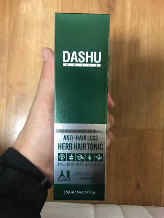 다슈코리아 다슈 안티 헤어로스 허브 헤어토닉 — 5점을 준 리뷰어가 2017년 10월 올린 사용 사진