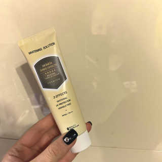 메이메리 쓰리이펙츠 모이스처 톤업크림 50ml — 5점을 준 리뷰어가 2019년 12월 올린 사용 사진