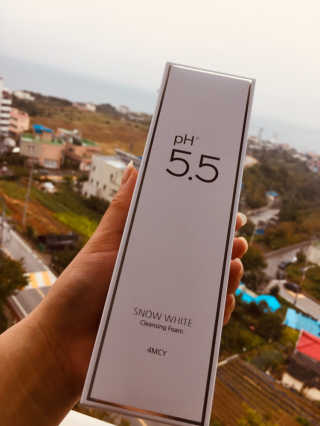 포므시 스노우화이트클렌징폼pH5.5 — 4.5점을 준 리뷰어가 2019년 10월 올린 사용 사진