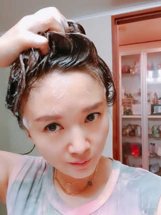 바디버든프로젝트 바디버든 프로젝트 BBP 샴푸 — 3.5점을 준 리뷰어가 2019년 7월 올린 사용 사진