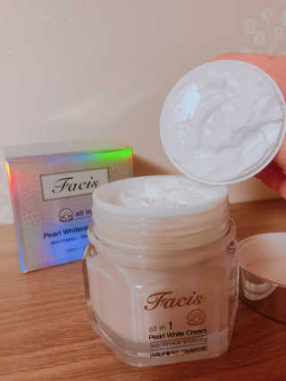 파시스 올인원 진주 화이트닝 크림 100ml — 5점을 준 리뷰어가 2018년 11월 올린 사용 사진