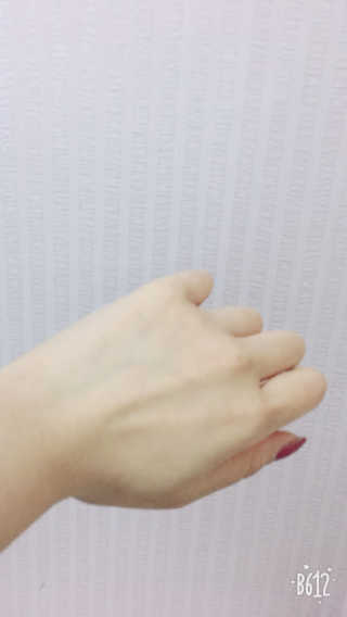 블랑벨 스피루리나 에메랄드 에센스 — 4.33점을 준 리뷰어가 2018년 3월 올린 사용 사진
