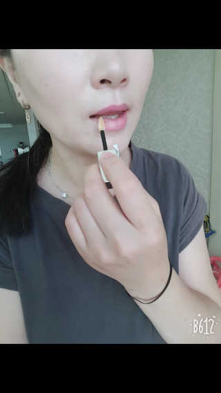 테라다이아 립 메이트 오일 — 5점을 준 리뷰어가 2018년 6월 올린 사용 사진