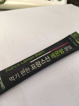 로하스웰 프랑스산 레몬밤 분말 — 3.67점을 준 리뷰어가 2018년 5월 올린 사용 사진