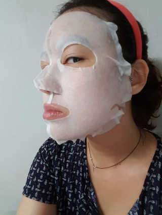 thanitlooks님이 올린 리뷰 사진 3
