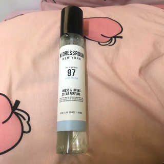 더블유드레스룸 드레스퍼퓸 150ml — 5점을 준 리뷰어가 2018년 8월 올린 사용 사진