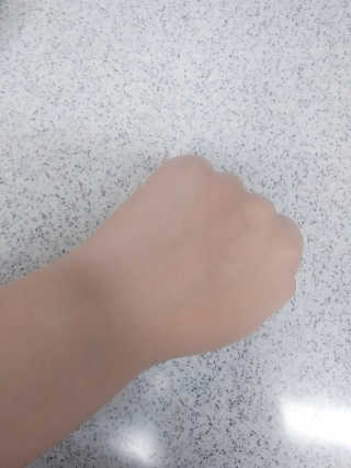 메이메리 쓰리이펙츠 모이스처 톤업크림 50ml — 5점을 준 리뷰어가 2019년 11월 올린 사용 사진