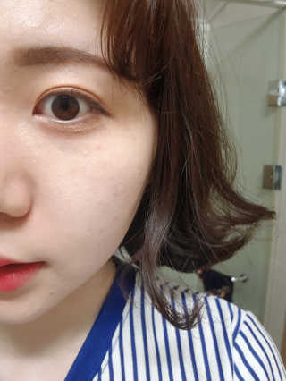 라로슈포제 유비데아 XL 톤업 라이트 크림 — 4.83점을 준 리뷰어가 2018년 3월 올린 사용 사진
