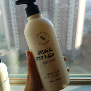 (주)에네스티 내추럴 촉촉  오트밀 바디로션 500ml — 5점을 준 리뷰어가 2019년 12월 올린 사용 사진