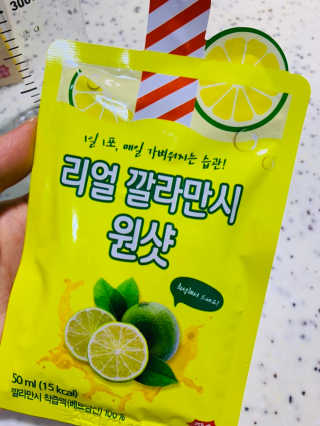 장수농가 리얼깔라만시 원샷 50ml 10팩+보틀 — 5점을 준 리뷰어가 2019년 6월 올린 사용 사진