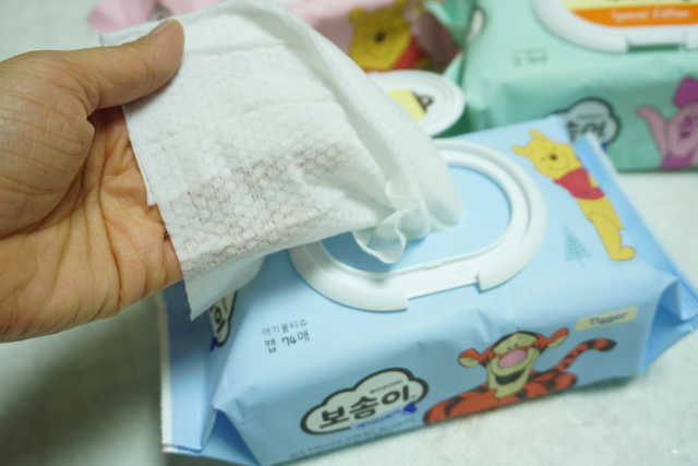 보솜이 아기물티슈 베이비케어 푸에디션 캡 74매 10입 리뷰 사진