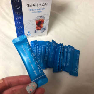 (주)쟈뎅 [쟈뎅] 에스프레소스틱 아이스블렌드 — 5점을 준 리뷰어가 2019년 5월 올린 사용 사진