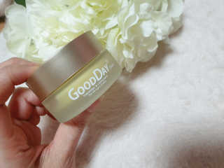 GoodDay Skincare GoodDay 강황 크림 — 5점을 준 리뷰어가 2019년 5월 올린 사용 사진