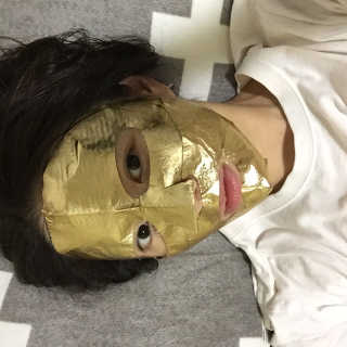 페이스인페이스 시그니처 골드 마스크 / 프레스티지 플래티넘 마스크 — 3.5점을 준 리뷰어가 2016년 11월 올린 사용 사진